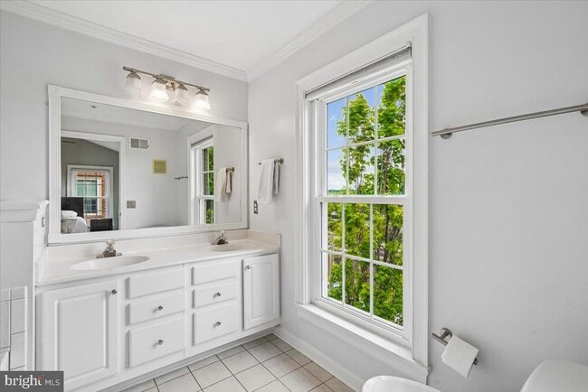 Building Photo - 1607 Potomac Greens Dr