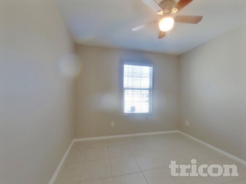 Building Photo - 321 Ranchito Pass