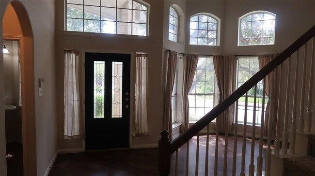 Building Photo - 2915 Briona Wood Ln