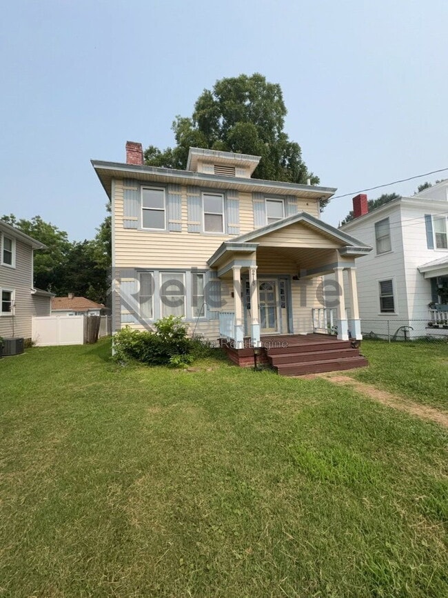 Building Photo - 218 Hamilton Ave