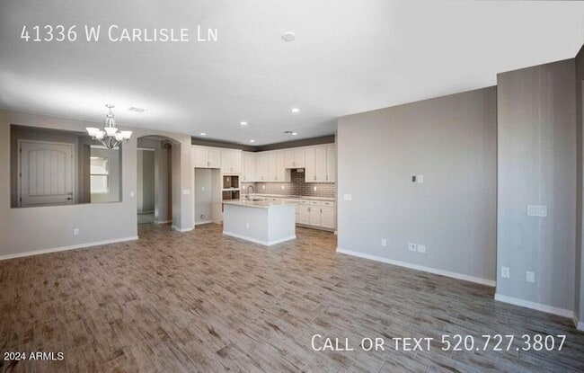 Building Photo - 41336 W Carlisle Ln