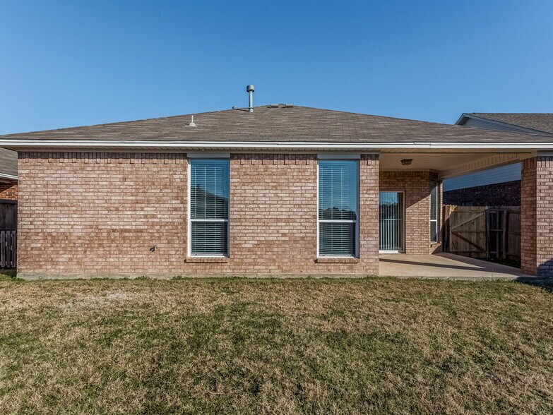 Building Photo - 3804 Wellsburg Way