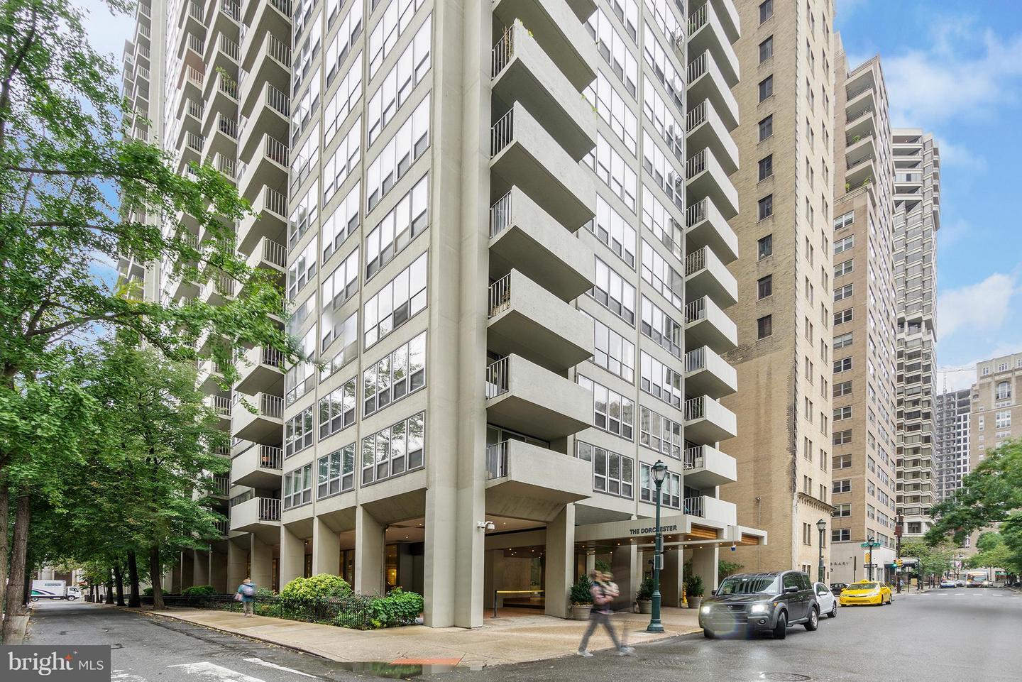 Building Photo - 224 W Rittenhouse Sq