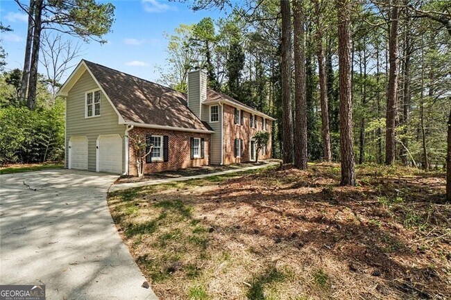 Building Photo - 175 Woodsong Dr