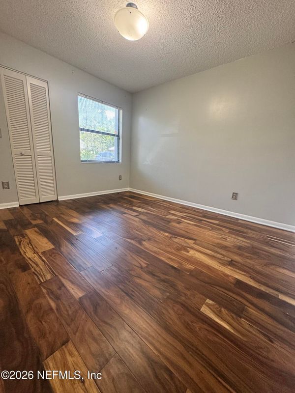 Building Photo - 8343 Westover Ct