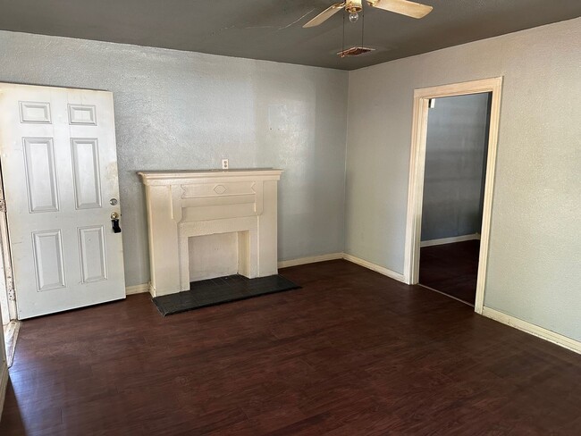 Building Photo - Bossier One Bedroom Apartment with Bonus S...