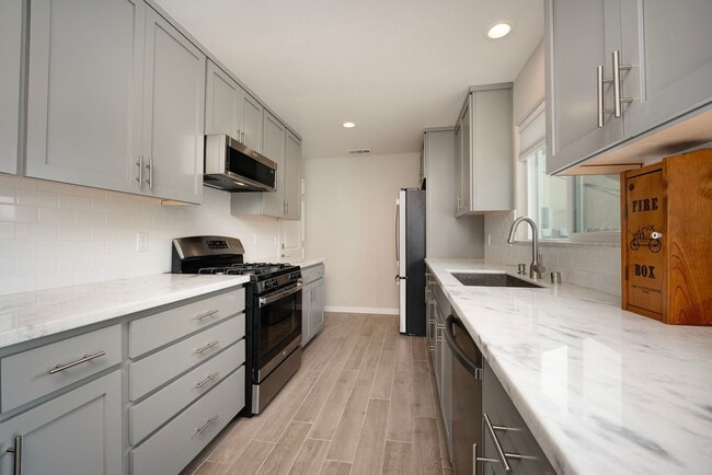 Building Photo - 4928 Carmen Wy