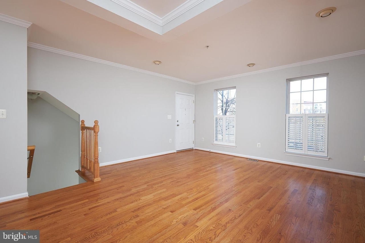 Building Photo - 1607A Potomac Greens Dr