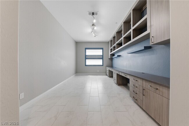 Building Photo - 80 Strada Caruso