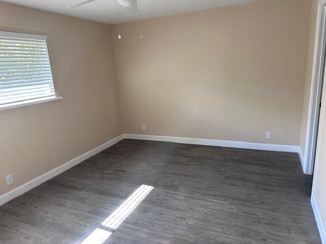 Building Photo - 2850 Hinda Rd