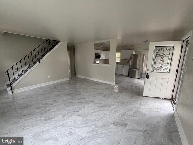 Building Photo - 35 Blueberry Ln