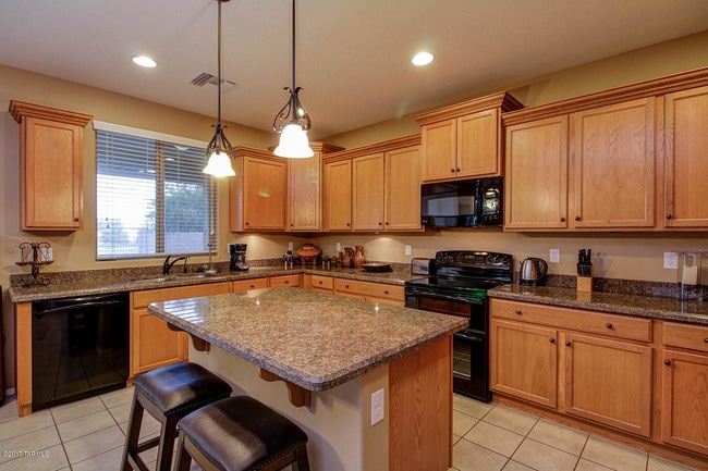 Building Photo - 8608 N Western Juniper Terrace