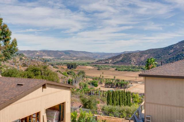 Building Photo - 2916 Anaheim St