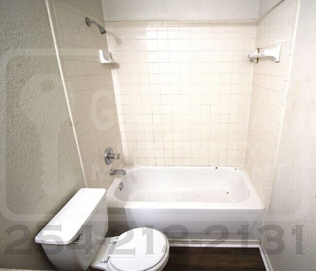 Building Photo - 3410 Cantabrian Dr