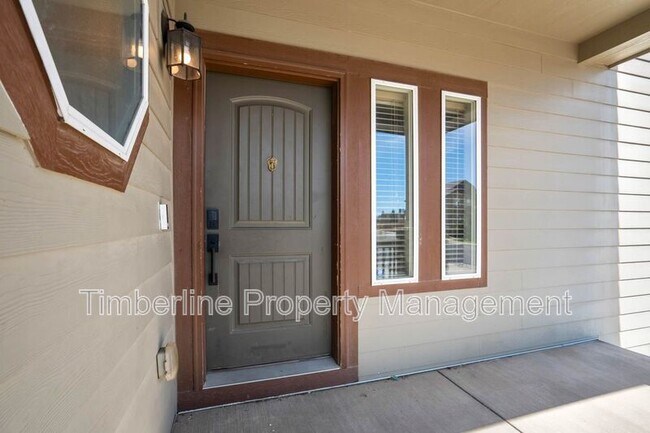 Building Photo - 10202 Boulder Ridge Dr