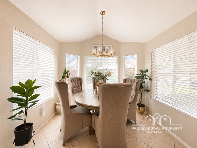 Building Photo - “Stunning 4-Bedroom, 3-Bathroom Solar Home in Rancho Sereno”
