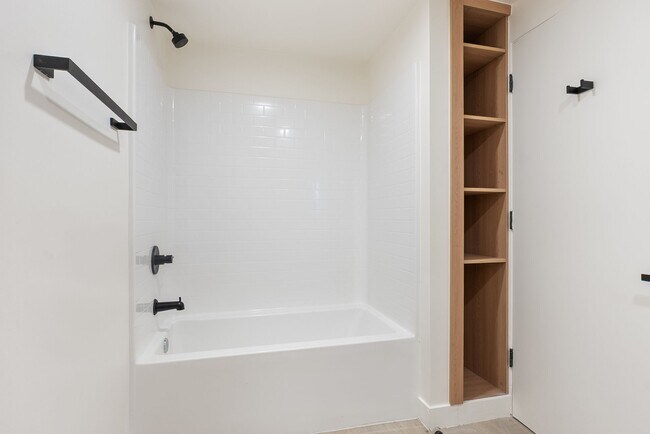 Building Photo - BRAND NEW CONSTRUCTION - Move-In Special 8...