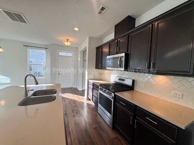 Building Photo - 837 Salem Pointe Pl