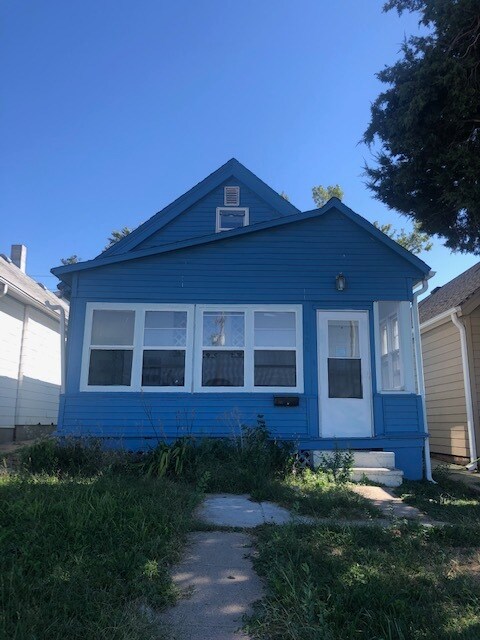 Building Photo - 5435 S 24th St
