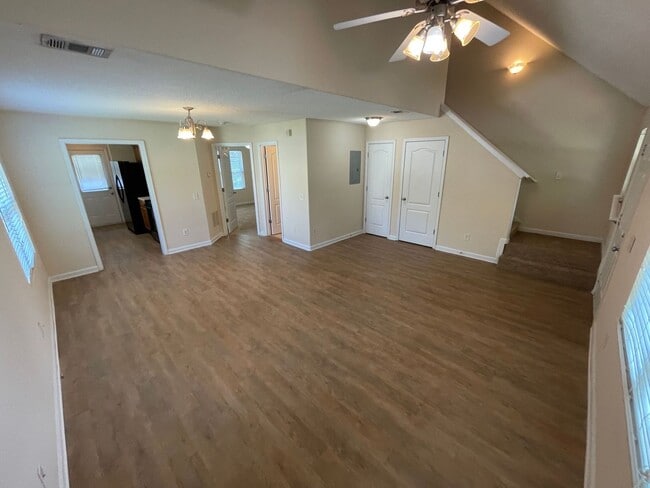 Building Photo - PRE-LEASING FOR AUGUST 2026!