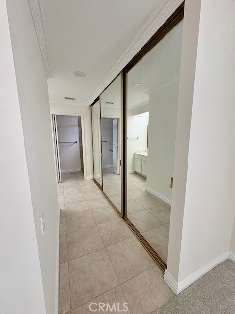Building Photo - 4019 Calle Sonora Este