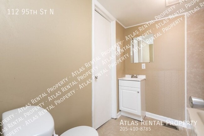 Building Photo - 112 95th St N