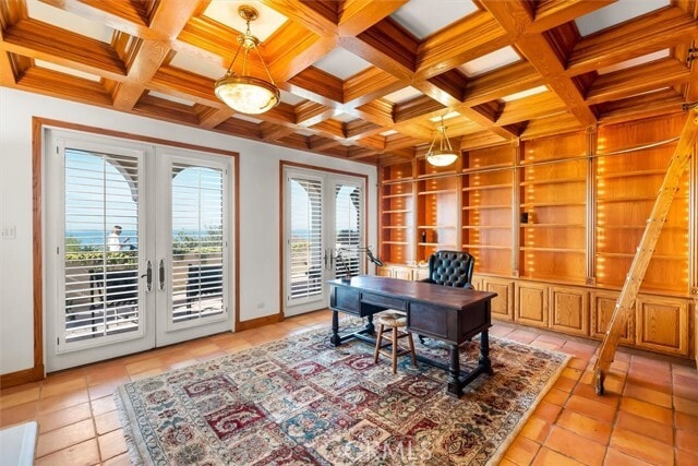 Building Photo - 1500 The Strand