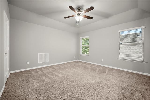 Building Photo - 125 Mineral Point Dr