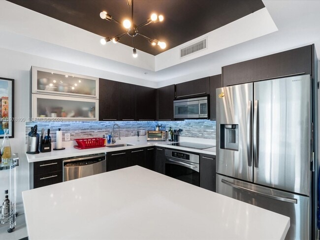 Building Photo - 90 SW 3rd St