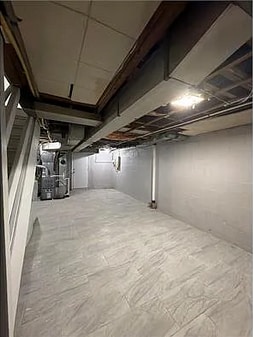 Building Photo - 2 Bedroom Plus Basement