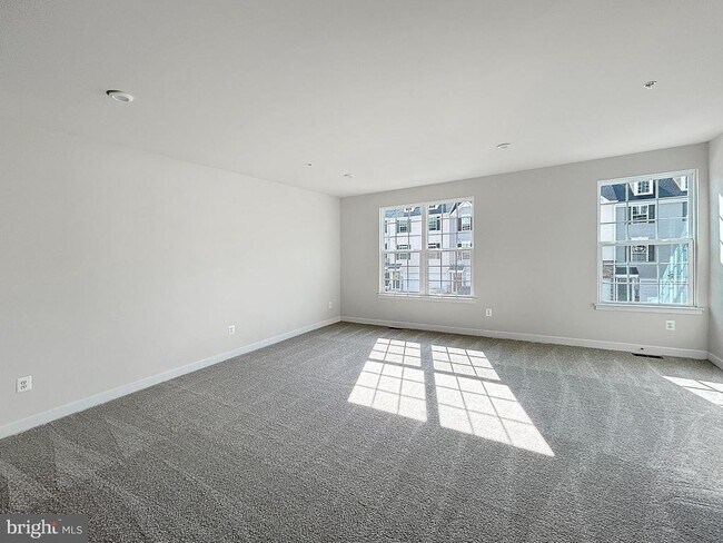 Building Photo - 338 Paca Gardens Ln