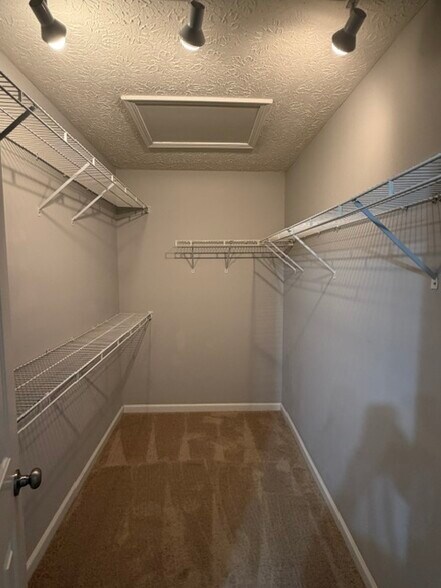 Master Bed Closet - 387 Ayelsbury Ct