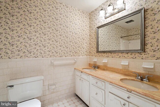 Building Photo - 7616 Burford Dr