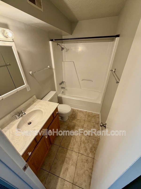 Building Photo - 1115 W Virginia St