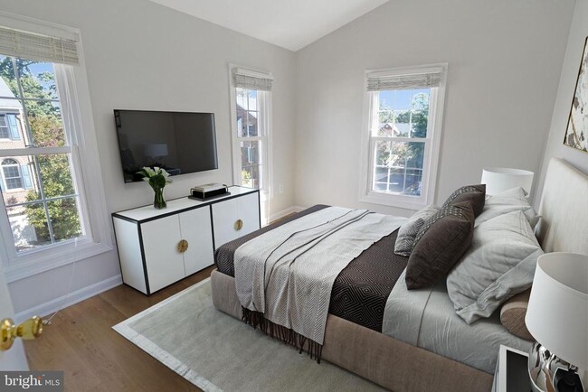 Building Photo - 2248 Journet Dr