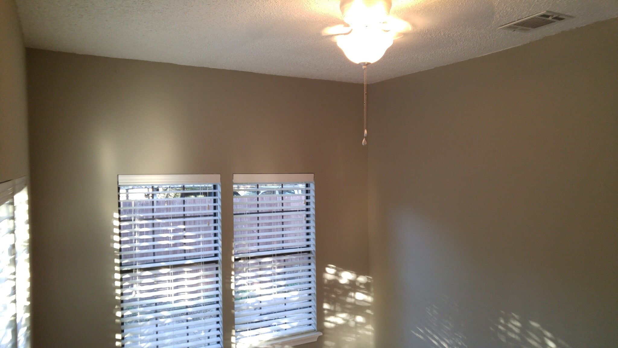 Bedroom - 108 South Henderson Avenue