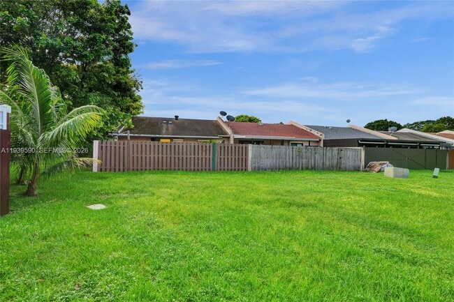 Building Photo - 5314 SW 140th Pl