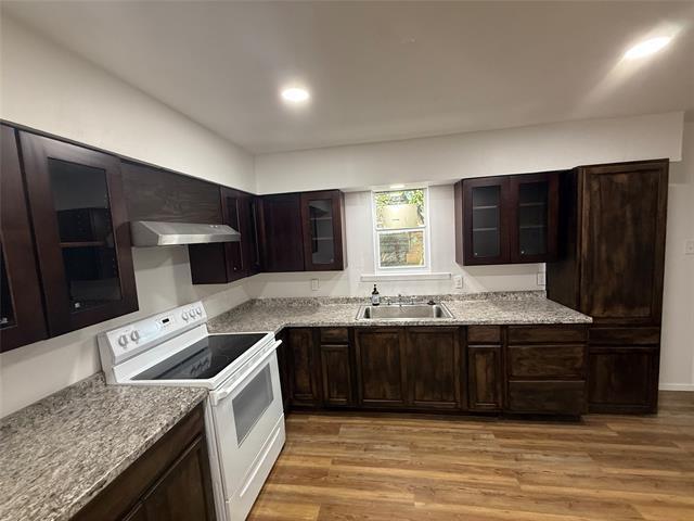 Building Photo - 10121 Muskogee Dr