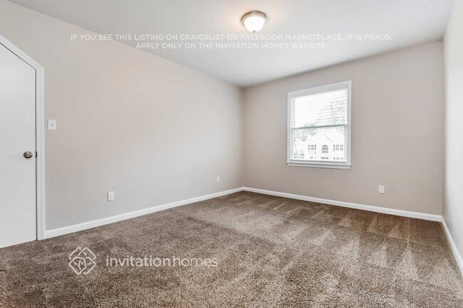 Building Photo - 1205 River Overlook Dr NW