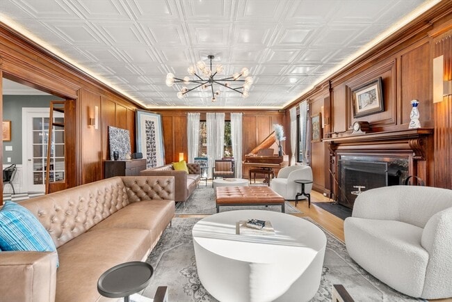 Building Photo - 505 Chestnut Hill Ave