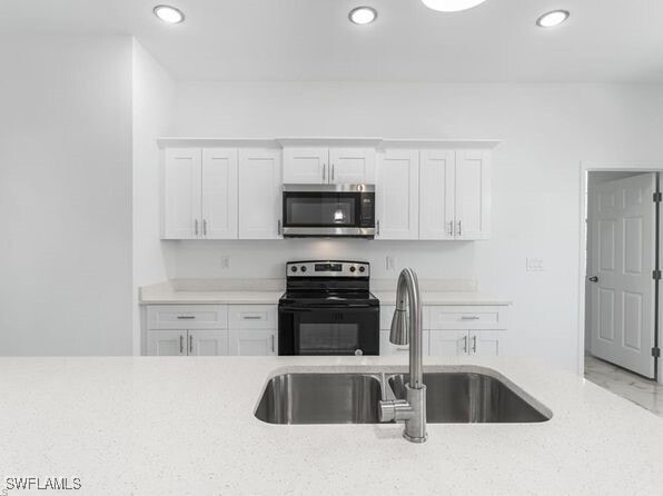 Building Photo - 3003 Lady Ln