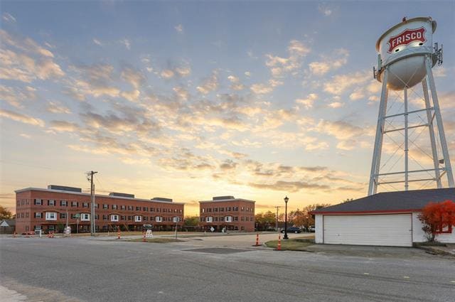 Building Photo - 7186 Birch Mews