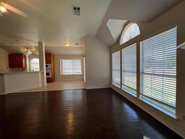 Building Photo - 1141 Nickerson Ln