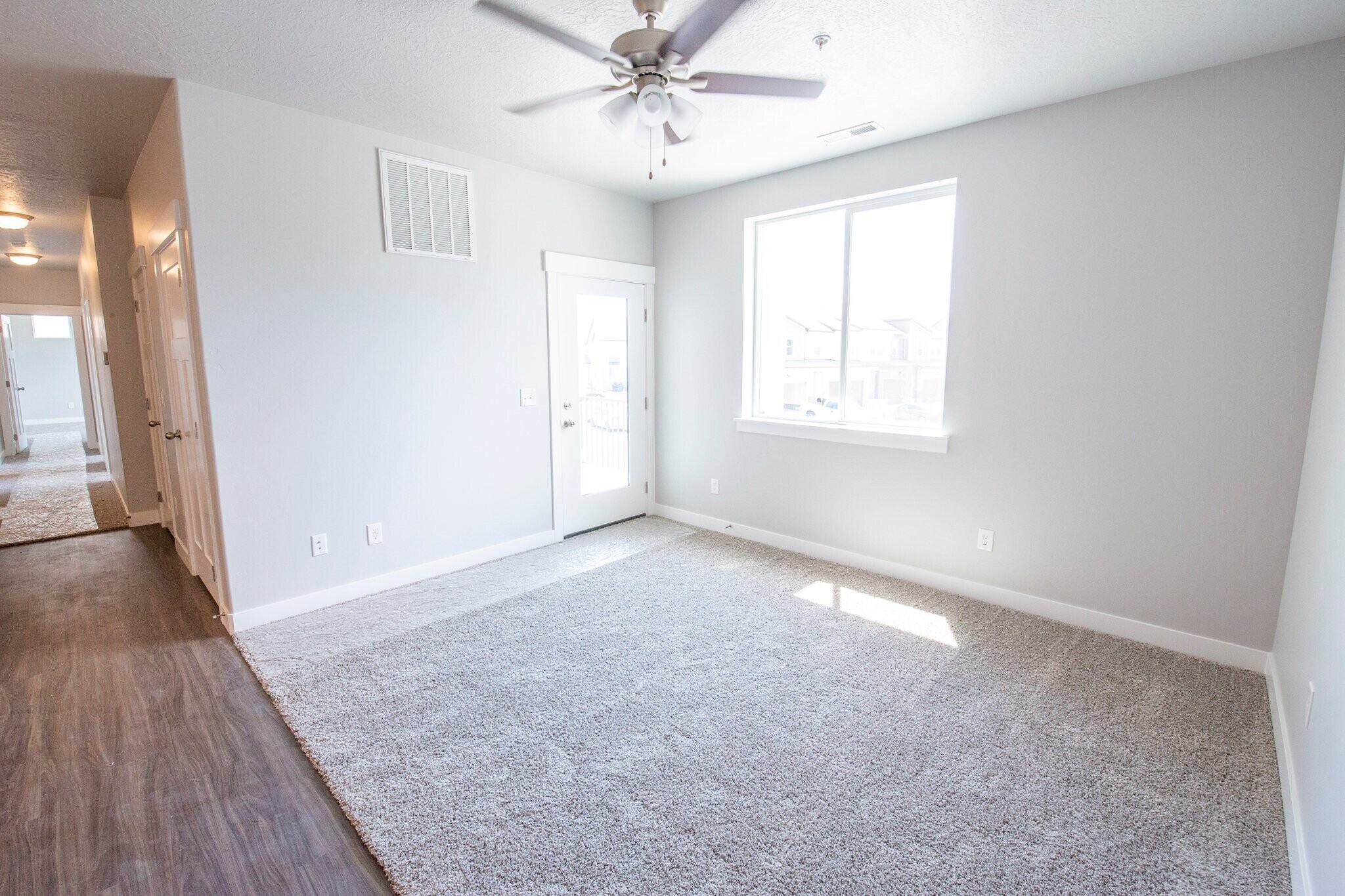 Building Photo - 734 N 260 W