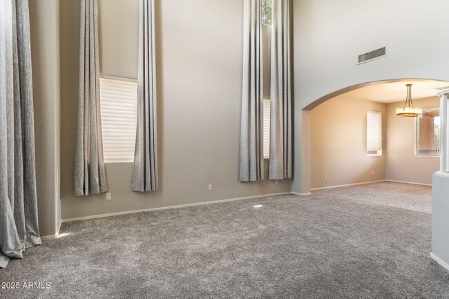 Building Photo - 6821 W El Cortez Pl