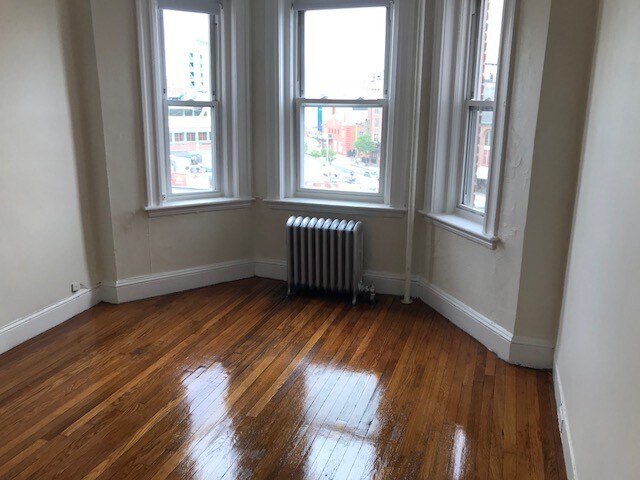 Building Photo - 1177 Boylston St