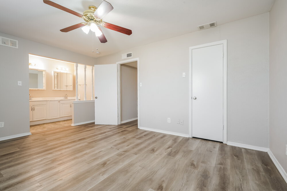 Building Photo - 1702 Clark Trail