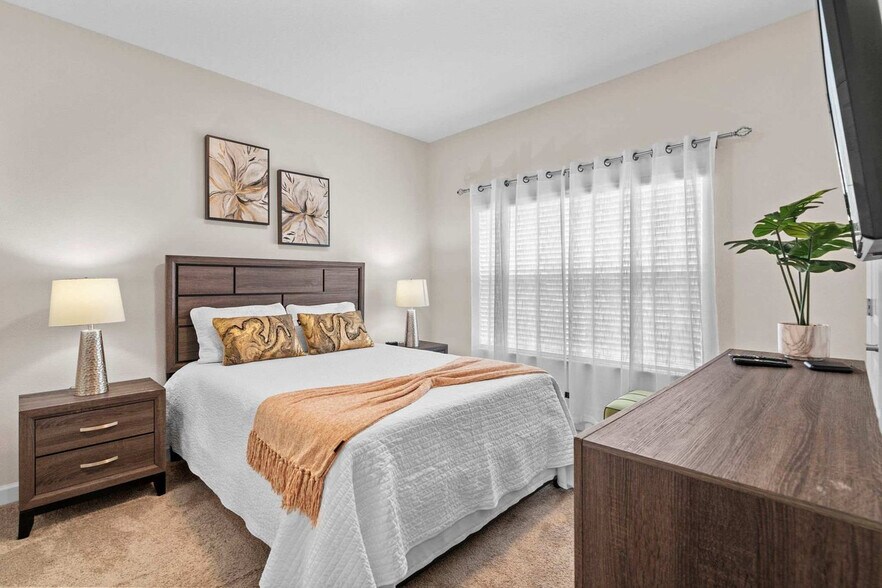 Building Photo - 810 Pebble Beach Dr