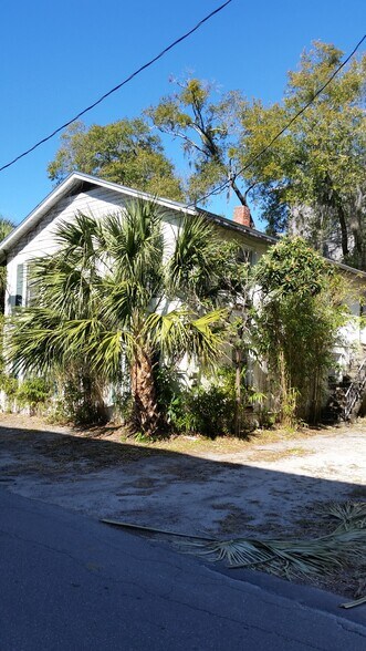 exterior - 307 NW 15th Ter