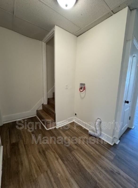 Building Photo - 120 N Conococheague St